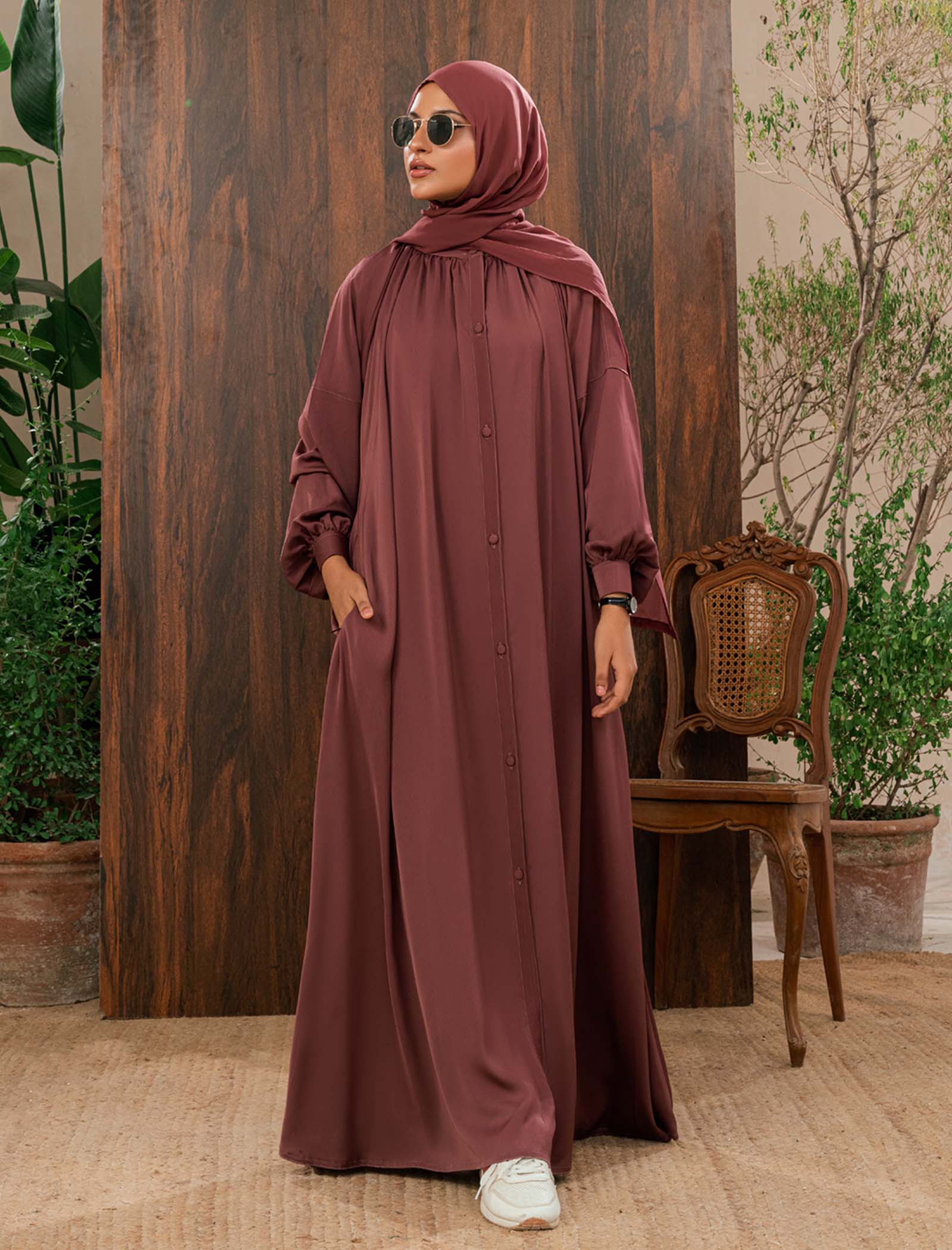 Pearl Nida Abaya